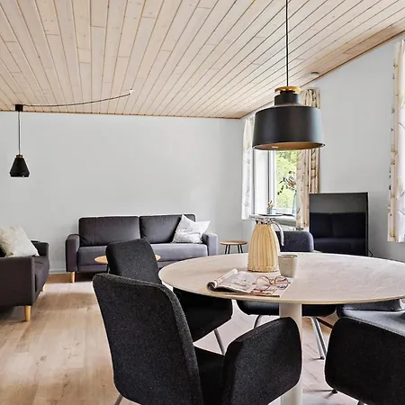 Nyaraló Stunning In With Wifi Ribe