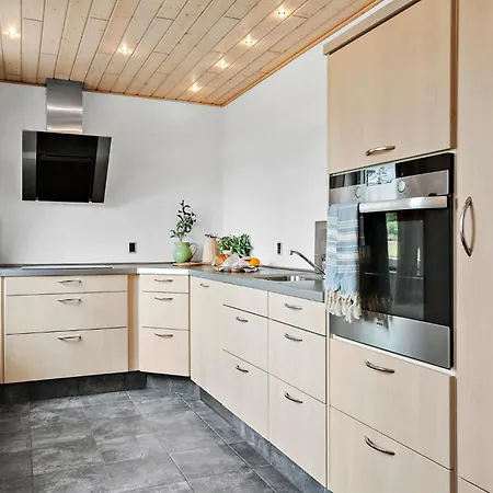 Stunning In With Wifi Ribe