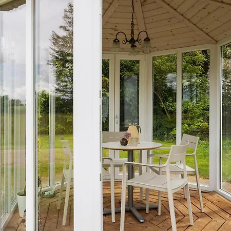 Stunning In With Wifi